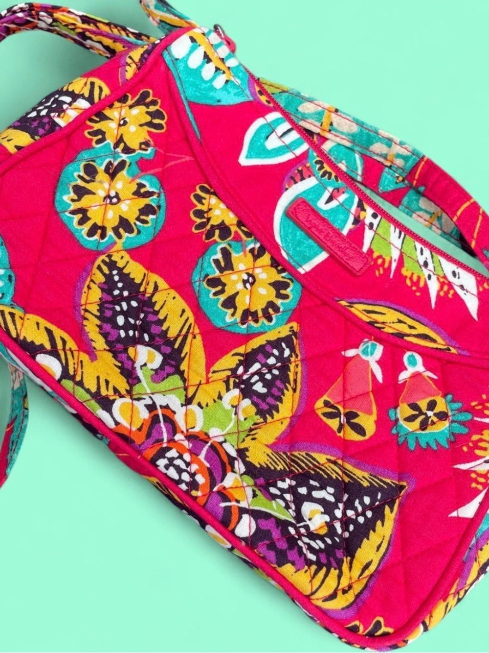 Vera Bradley Rumba  Hot Pink Tropical Floral Quilted Crossbody purse